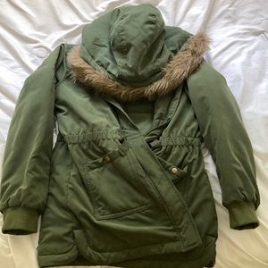 Green Winter Coat. Brand: Old navy, Size: XL (14), Color: Dark green